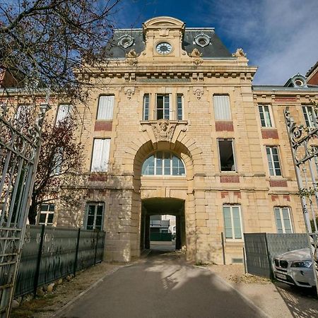 Apartamento Le Corbeau Et Le Homard, Un Vrai Havre De Paix Dijon Exterior foto